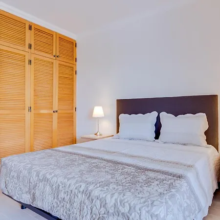 Talia V With Pool - Center - Apartment Vilamoura